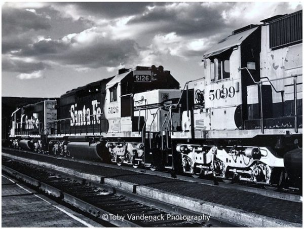 Santa Fe Engines