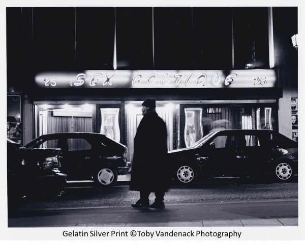 Film Noir, Paris, 1995